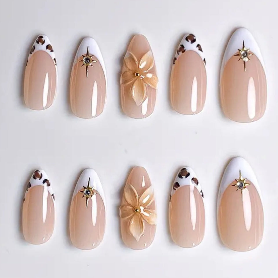 Nude Bloom | Medium Almond