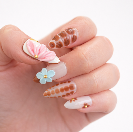 Tortoise Bloom | Medium Almond Press On Nails